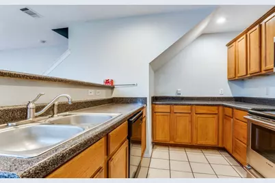 1909 May Street #1909, Fort Worth, TX 76110 - Photo 6