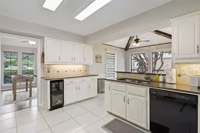 4005 Bullock Drive, Plano, TX 75023 - Photo 14