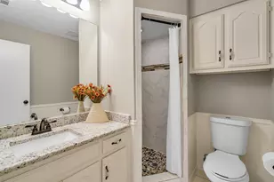4005 Bullock Dr, Plano, TX 75023 - Photo 18