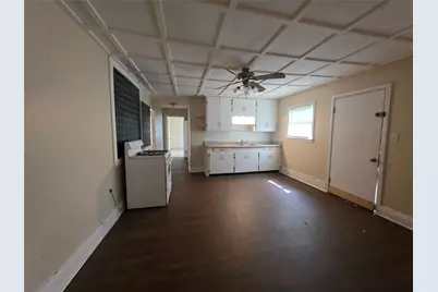 1203 N Anglin Street, Cleburne, TX 76031 - Photo 6