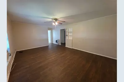 1203 N Anglin Street, Cleburne, TX 76031 - Photo 2