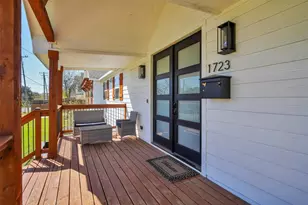1723 N Edgefield Ave, Dallas, TX 75208 - Photo 4