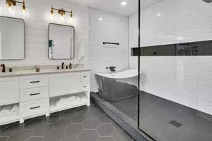 1723 N Edgefield Ave, Dallas, TX 75208 - Photo 20