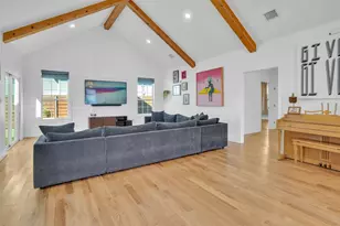 1723 N Edgefield Ave, Dallas, TX 75208 - Photo 16