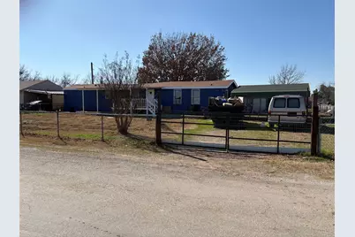 209 County Road 4852, Newark, TX 76071 - Photo 2