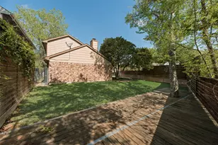 11136 McCree Rd, Dallas, TX 75238 - Photo 20