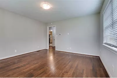 1315 Kings Highway, Dallas, TX 75208 - Photo 4