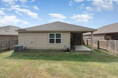 1906 Pilot Point Way, Princeton, TX 75407 - Photo 14