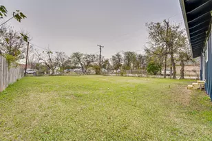 308 Avenue E, Ennis, TX 75119 - Photo 24