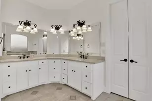 5212 Maple Springs Blvd, Dallas, TX 75235 - Photo 10