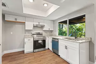 124 Bowling Green Cir, Lewisville, TX 75067 - Photo 8