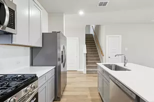 3603 High Valley Dr, Princeton, TX 75071 - Photo 6