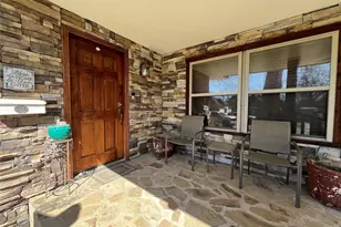 533 E Sears St, Denison, TX 75021 - Photo 2