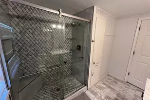 533 E Sears St, Denison, TX 75021 - Photo 18