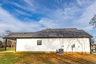 201 Grandview St, Cleburne, TX 76031 - Photo 32