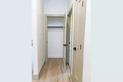 201 Grandview Street, Cleburne, TX 76031 - Photo 26