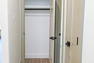 201 Grandview St, Cleburne, TX 76031 - Photo 26