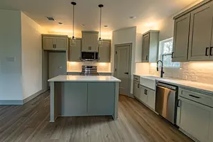 201 Grandview St, Cleburne, TX 76031 - Photo 28