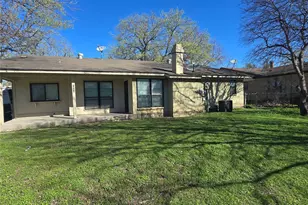 1062 Alicia Ln, Lancaster, TX 75134 - Photo 1