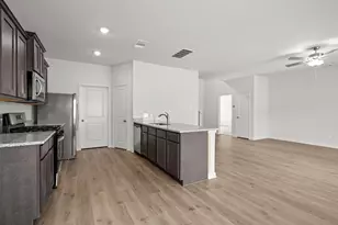 1525 Harvester Dr, Fort Worth, TX 76140 - Photo 4