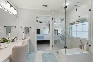 6511 Westover Dr, Granbury, TX 76049 - Photo 18