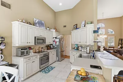 6511 Westover Drive, Granbury, TX 76049 - Photo 10