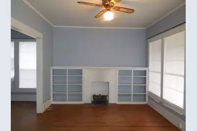 910 Sinclair Street, Ranger, TX 76470 - Photo 4