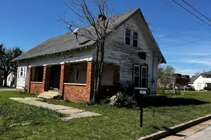 302 S Lane St, Decatur, TX 76234 - Photo 4