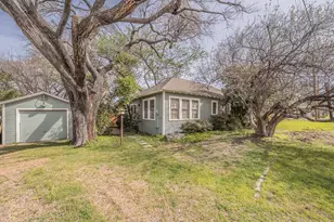 1201 Clint St, Carrollton, TX 75006 - Photo 26