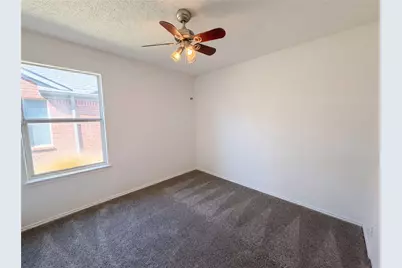 501 W Clover Park Drive, Fort Worth, TX 76140 - Photo 10