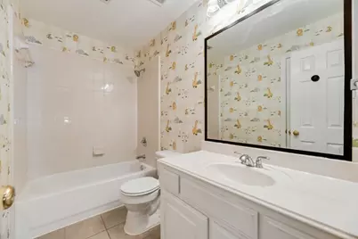 647 Royalwood Court, Grand Prairie, TX 75052 - Photo 22