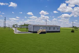 2008 Buffet Wy, Poolville, TX 76487 - Photo 36