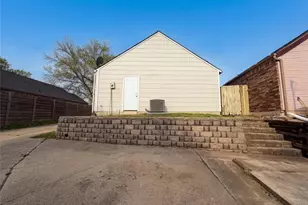 308 Teakwood Ln, Lewisville, TX 75067 - Photo 30