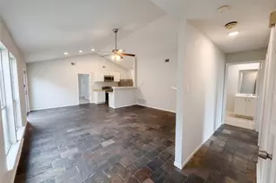 308 Teakwood Ln, Lewisville, TX 75067 - Photo 8