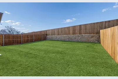 110 Greenbriar Drive, Princeton, TX 75071 - Photo 36