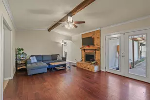 409 Colonial Dr, Garland, TX 75043 - Photo 2