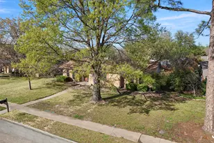 409 Colonial Dr, Garland, TX 75043 - Photo 22