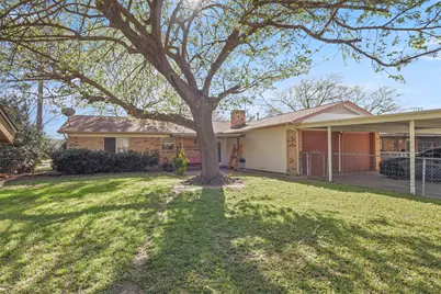 409 Colonial Drive, Garland, TX 75043 - Photo 4
