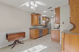 409 Colonial Dr, Garland, TX 75043 - Photo 6