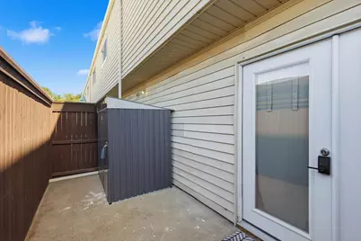 9829 Park Lane Court #B, Dallas, TX 75220 - Photo 34