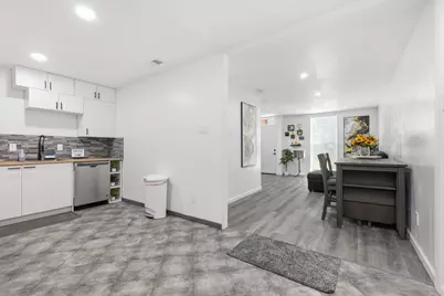 9829 Park Lane Court #B, Dallas, TX 75220 - Photo 14