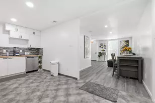 9829 Park Ln Ct, Dallas, TX 75220 - Photo 14