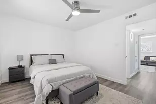 9829 Park Ln Ct, Dallas, TX 75220 - Photo 30