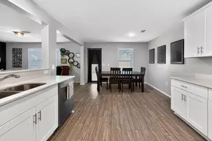 412 Glenwick Ln, Van Alstyne, TX 75495 - Photo 8