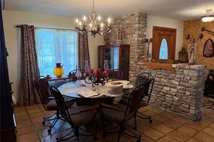 115 Woodland Rd, Kerrville, TX 78028 - Photo 8