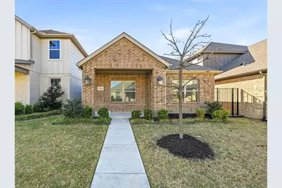 4705 Sunny Pathway, Haltom City, TX 76117 - Photo 1