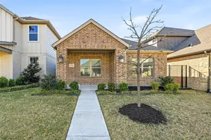 4705 Sunny Pathway, Haltom City, TX 76117 - Photo 1