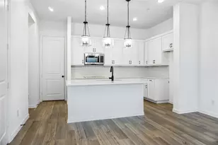 630 Blue Rdg Dr, Mansfield, TX 76063 - Photo 10