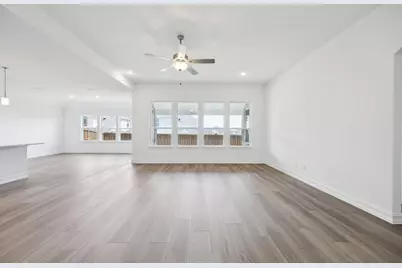 545 Carriage Hill Road, Midlothian, TX 76065 - Photo 2