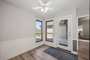 2229 Country Valley Rd, Garland, TX 75041 - Photo 14